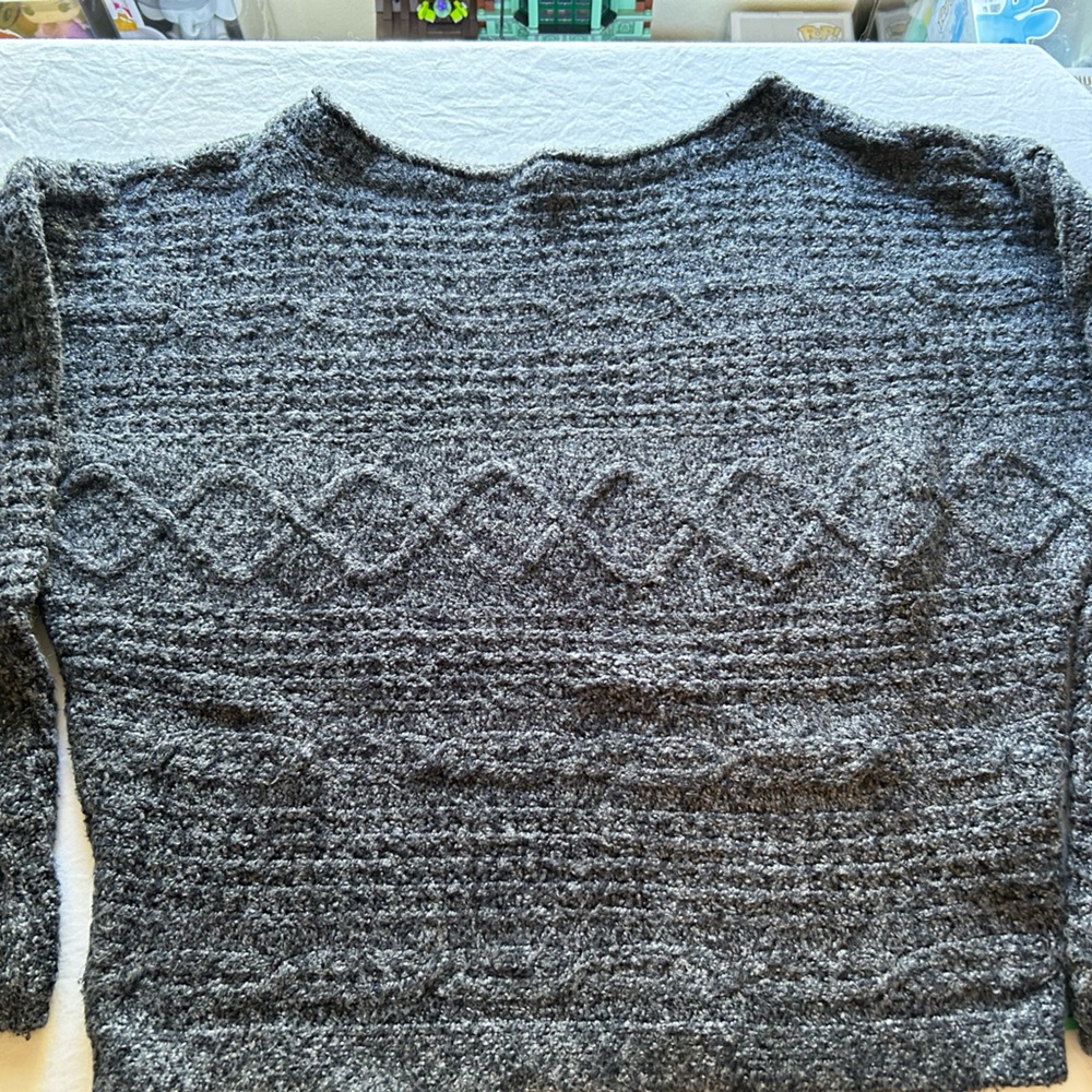 Abercrombie & Fitch Charcoal Gray Cable-Knit Sweater